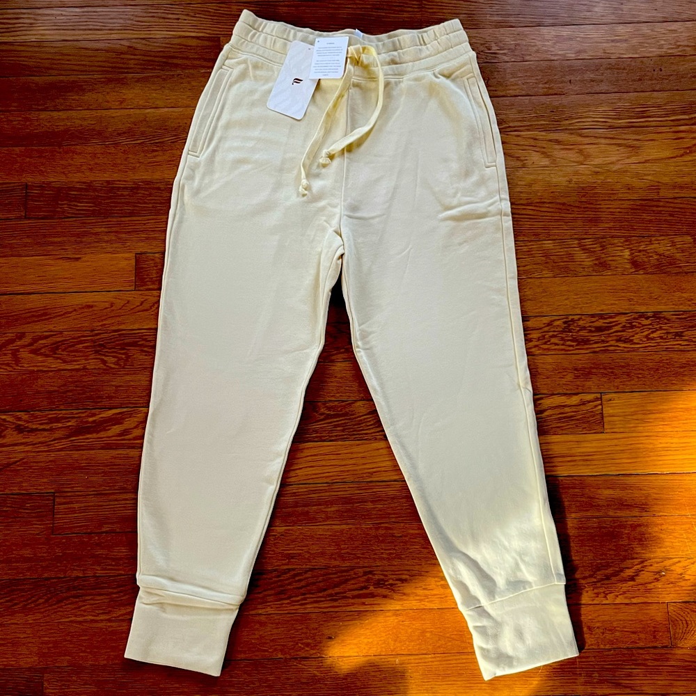 Fabletics Luxe Terry Jogger
